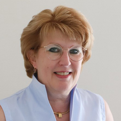 Dr. Annette Stoidner-Amann